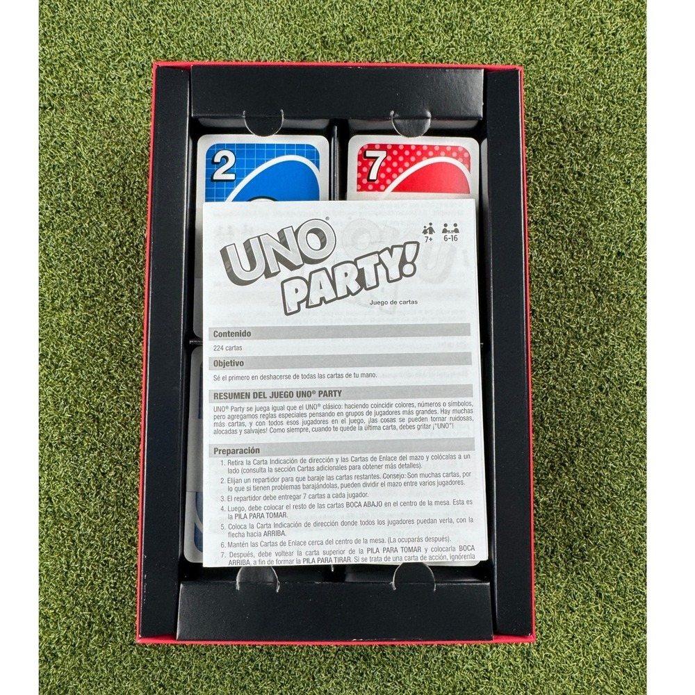 UNO Party Card Game 224 Cards Large Group Fast Rules Family Party Game - Picture 3 of 4